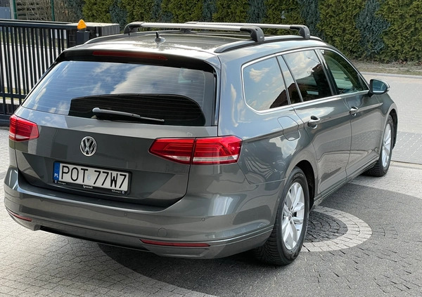 Volkswagen Passat cena 70900 przebieg: 119500, rok produkcji 2017 z Ostrzeszów małe 277